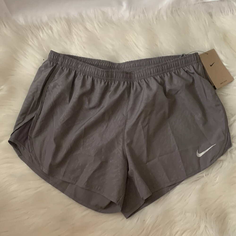NIKE Women's Tempo Brief Lined Running Shorts in Gunsmoke Sz LARGE